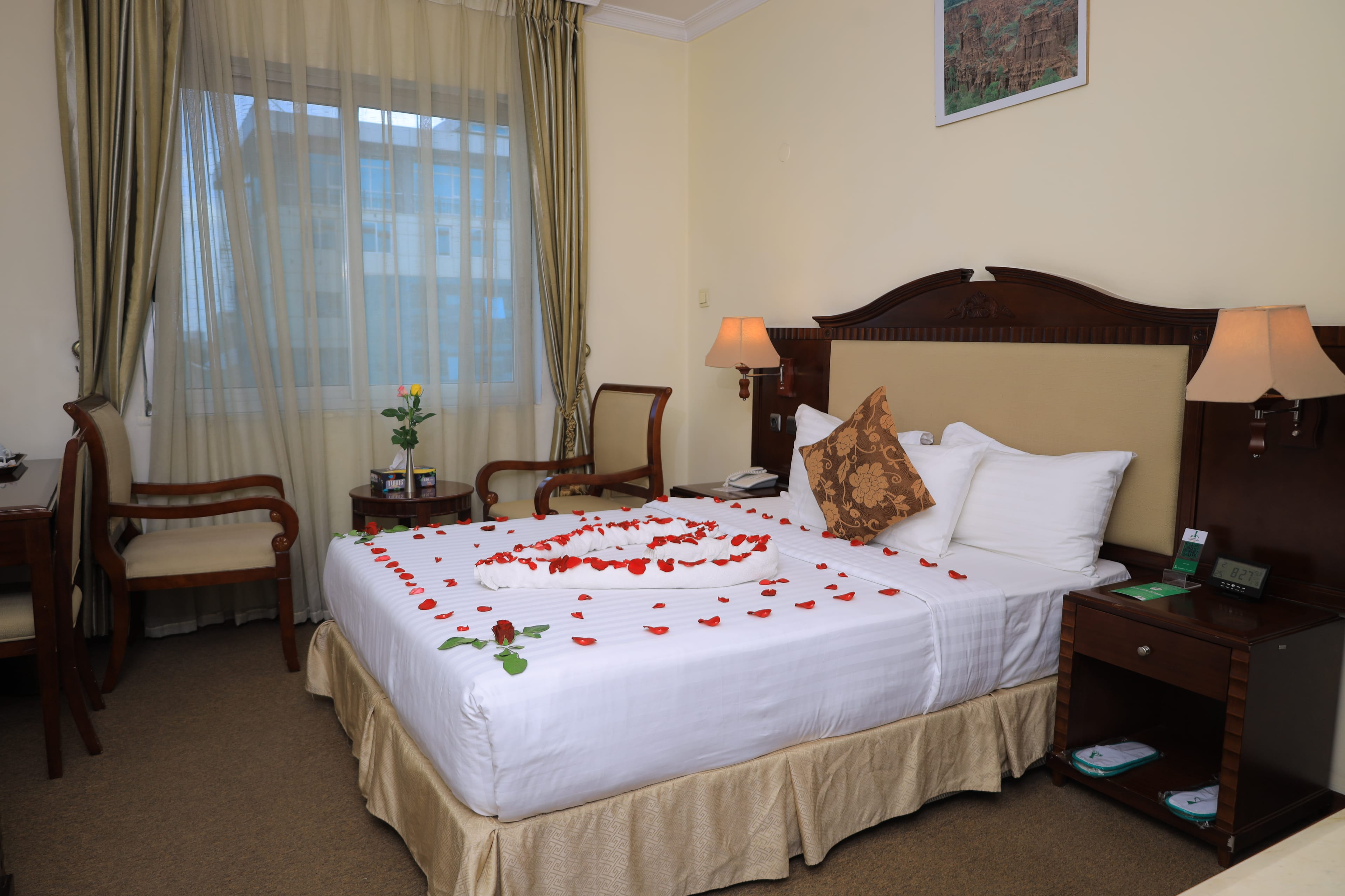 Standard Queen Room